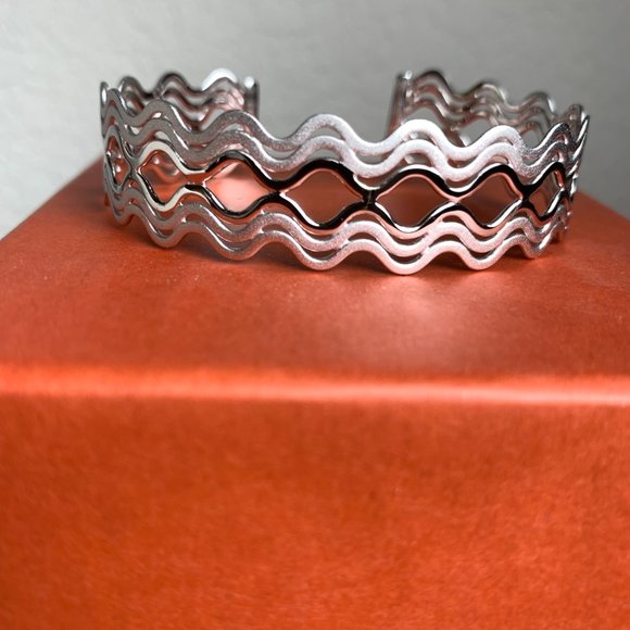 NWOT Italian Real Silver Wavy Cuff Bangle Bracelet - Picture 5 of 8